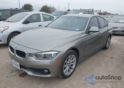 2018 BMW 320I z USA, uszkodzony, nr VIN WBA8A9C55JK623242